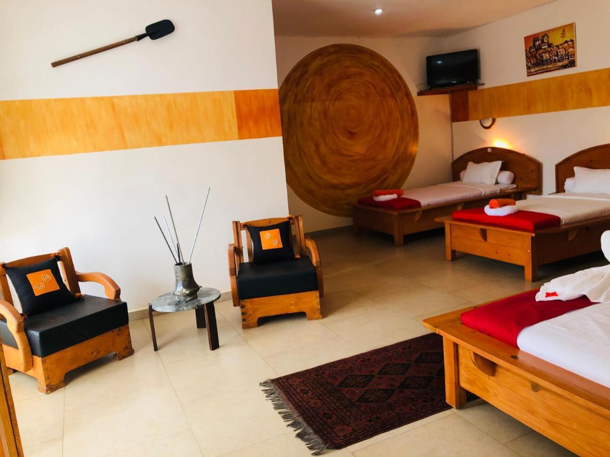 Petite Flower Guest House Talata-maty Εξωτερικό φωτογραφία