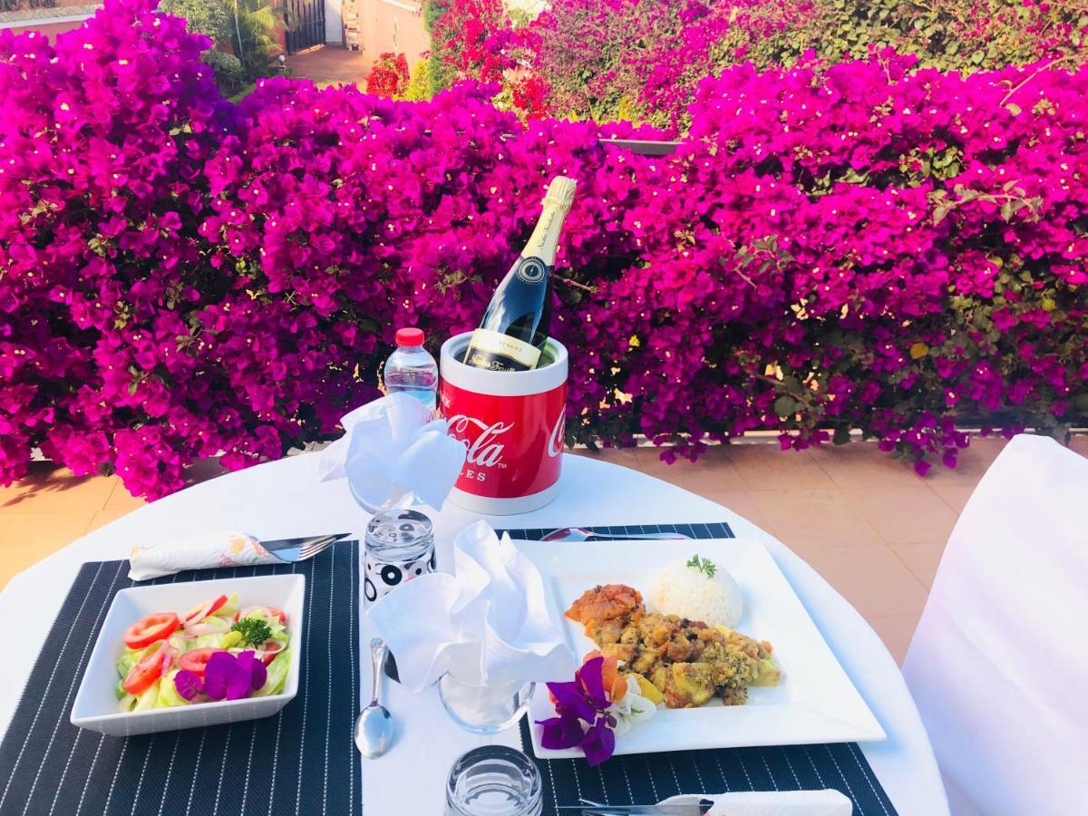 Petite Flower Guest House Talata-maty Εξωτερικό φωτογραφία